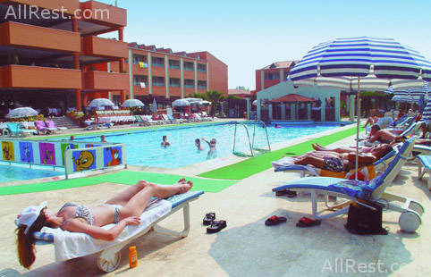 Viva Le Prince Ada Hotel 16